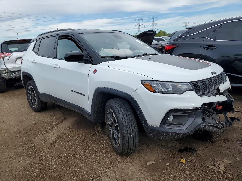 51255356 :رقم المزاد ، 3C4NJDDN6ST514585 vin ، 2025 Jeep Compass مزاد بيع