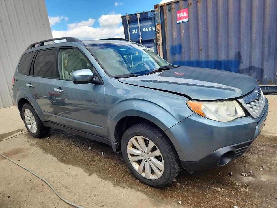 Продаж на аукціоні авто 2013 Subaru Forester, vin: JF2SHADC2DH411176, номер лоту: 53135736