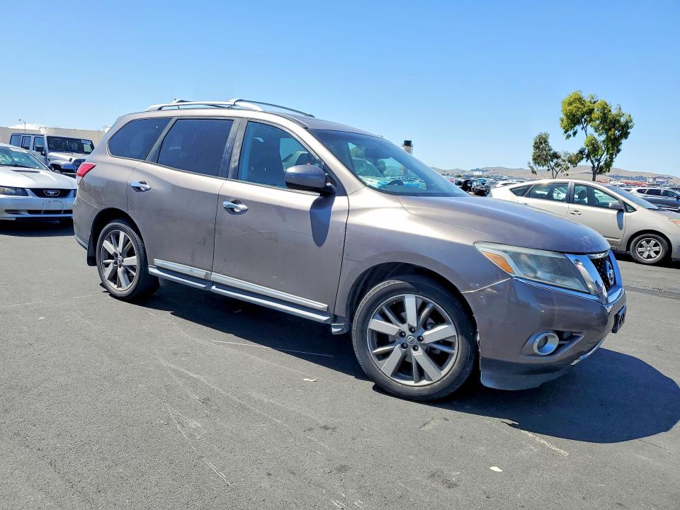 Продаж на аукціоні авто 2014 Nissan Pathfinder, vin: 5N1AR2MN6EC621773, номер лоту: 53989186