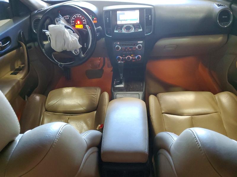 52825096 :رقم المزاد ، 1N4AA5AP6AC820910 vin ، 2010 Nissan Maxima مزاد بيع