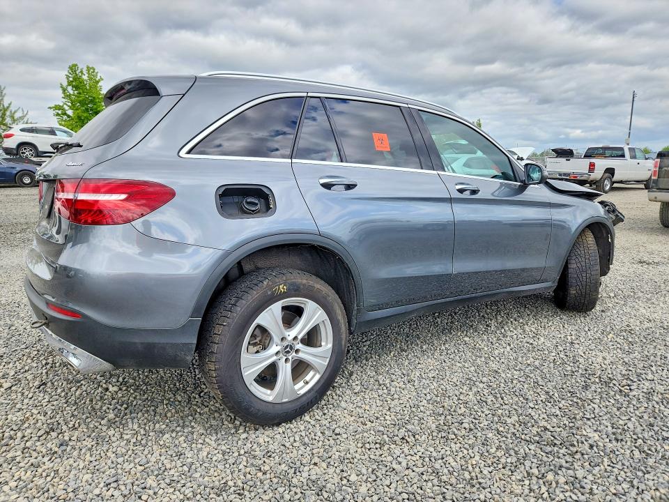 2018 Mercedes-benz Glc მანქანა იყიდება აუქციონზე, vin: WDC0G4KB5JV015366, აუქციონის ნომერი: 53624936