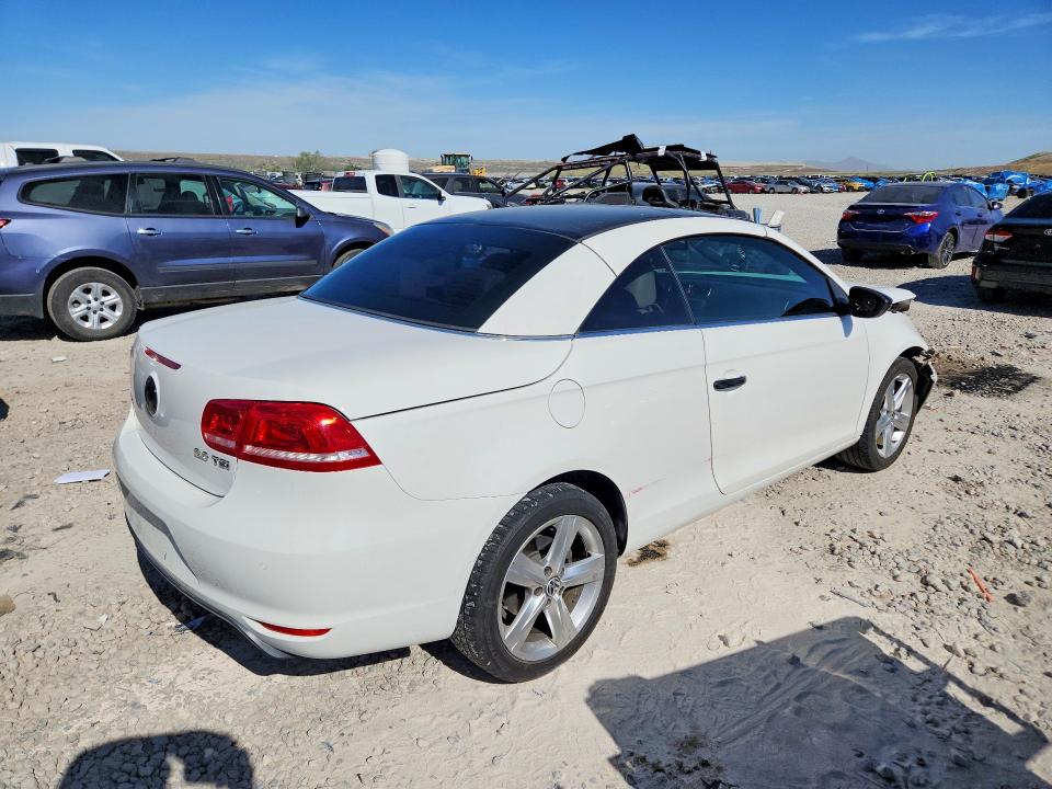 2012 Volkswagen Eos მანქანა იყიდება აუქციონზე, vin: WVWFW7AH2CV002216, აუქციონის ნომერი: 53028696