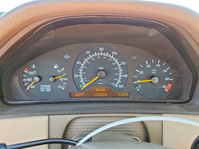 1996 Mercedes-benz E მანქანა იყიდება აუქციონზე, vin: WDBJF55FXTJ014515, აუქციონის ნომერი: 52178966