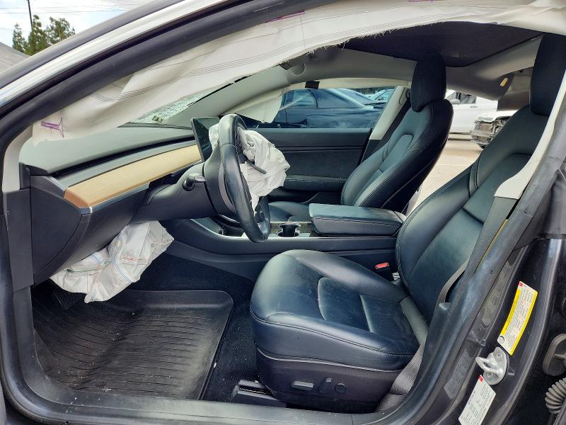 54650606 :رقم المزاد ، 5YJ3E1EA9JF019042 vin ، 2018 Tesla Model 3 مزاد بيع