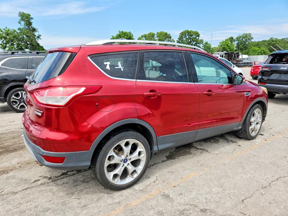 2013 Ford Escape მანქანა იყიდება აუქციონზე, vin: 1FMCU0J92DUD68947, აუქციონის ნომერი: 55379586