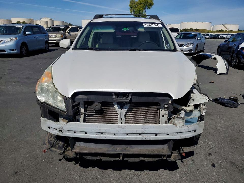 2011 Subaru Outback მანქანა იყიდება აუქციონზე, vin: 4S4BRBKC6B3404256, აუქციონის ნომერი: 52845156