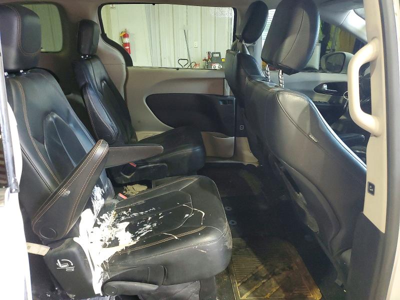 Продажа на аукционе авто 2017 Chrysler Pacifica, vin: 2C4RC1BG3HR576181, номер лота: 52987226