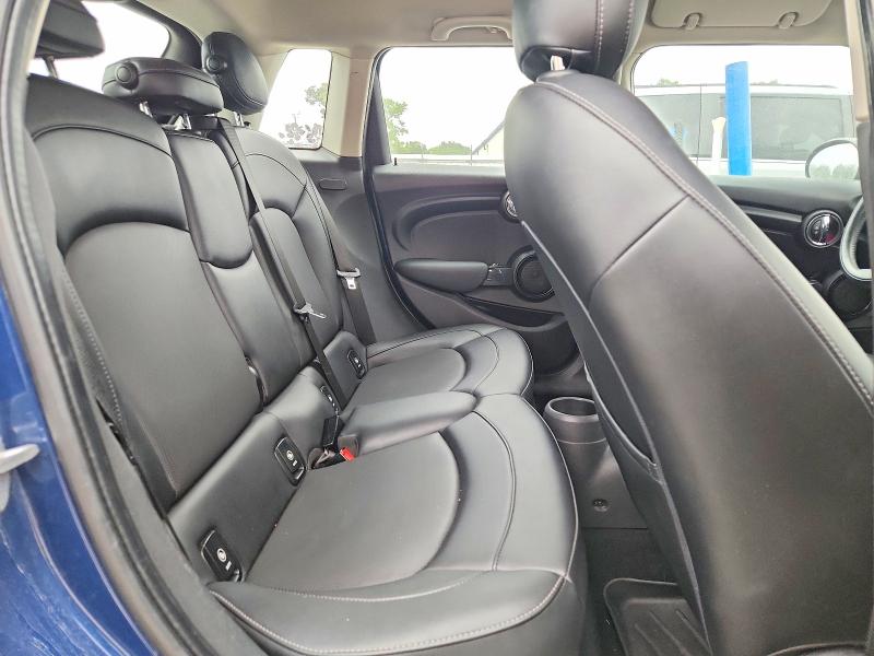 Продаж на аукціоні авто 2015 Mini Cooper, vin: WMWXS5C52FT830951, номер лоту: 54371266