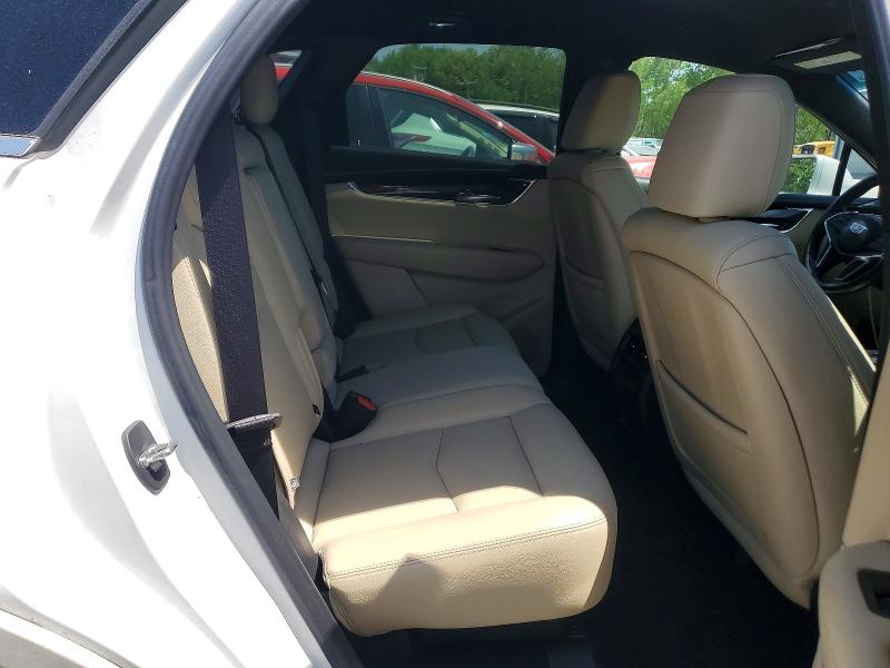 53869396 :رقم المزاد ، 1GYKNBRS1KZ146894 vin ، 2019 Cadillac Xt5 مزاد بيع
