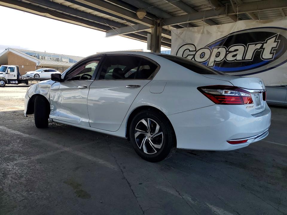 54718926 :رقم المزاد ، 1HGCR2F38HA080980 vin ، 2017 Honda Accord مزاد بيع