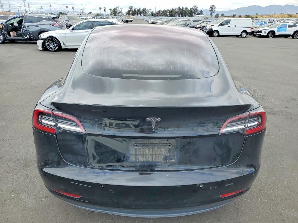 Продажа на аукционе авто 2018 Tesla Model 3, vin: 5YJ3E1EA8JF178022, номер лота: 55205286