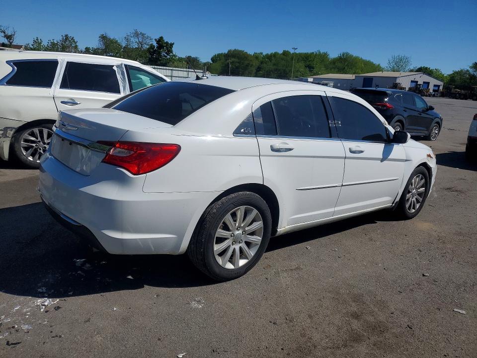 2013 Chrysler 200 მანქანა იყიდება აუქციონზე, vin: 1C3CCBBG6DN743043, აუქციონის ნომერი: 53216346