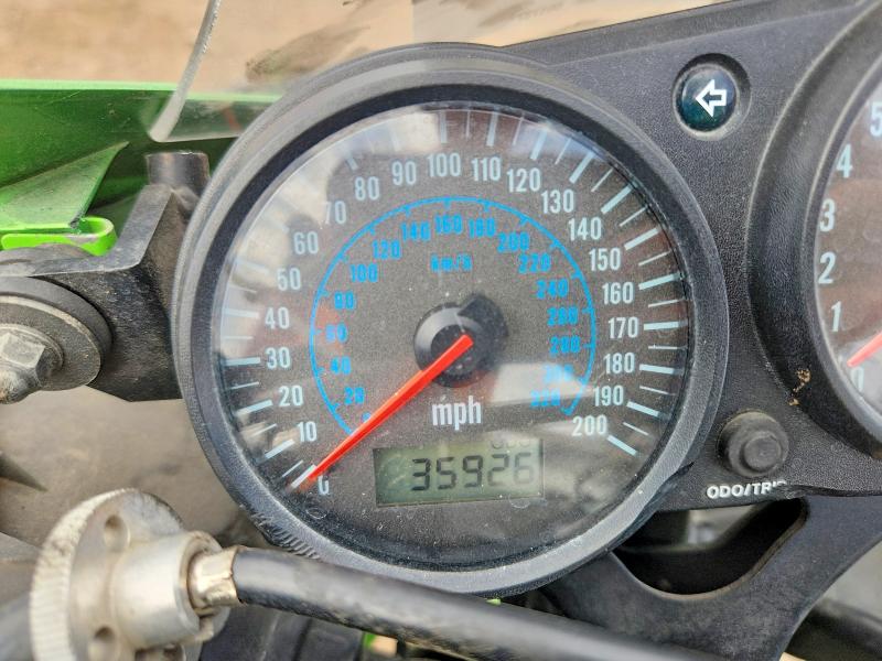 2000 Kawasaki Zx900 მანქანა იყიდება აუქციონზე, vin: JKAZX2E1XYA001737, აუქციონის ნომერი: 53942356