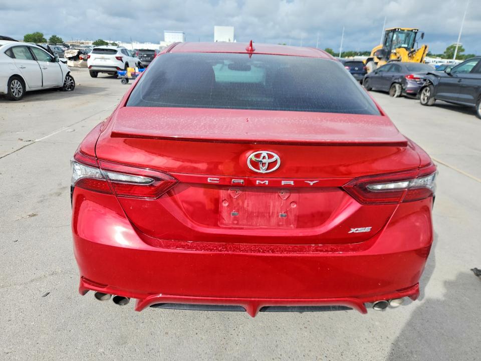54305986 :رقم المزاد ، 4T1K61AK9MU495550 vin ، 2021 Toyota Camry مزاد بيع