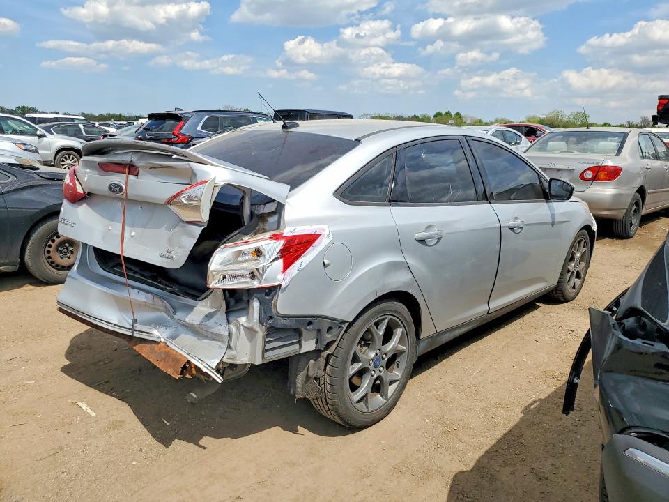52656676 :رقم المزاد ، 1FADP3F28EL205262 vin ، 2014 Ford Focus مزاد بيع