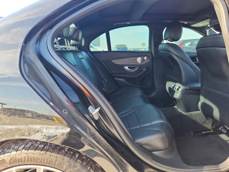 Продажа на аукционе авто 2015 Mercedes-benz C, vin: 55SWF4KB7FU081084, номер лота: 53702996