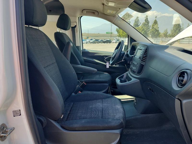 54857586 :رقم المزاد ، WD3PG2EA5H3278047 vin ، 2017 Mercedes Benz Metris مزاد بيع