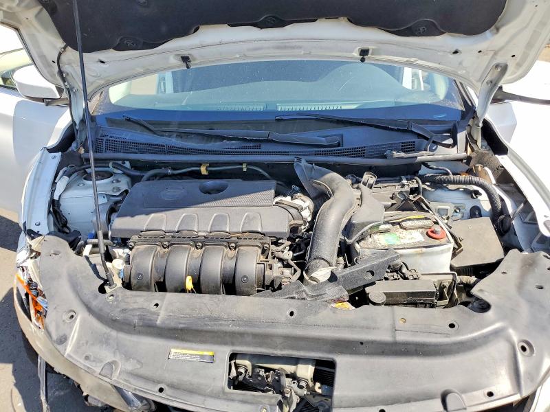 2014 Nissan Sentra S Manual მანქანა იყიდება აუქციონზე, vin: 3N1AB7AP2EL663425, აუქციონის ნომერი: 53389576