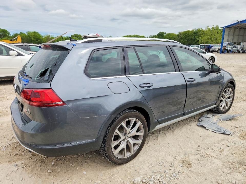 52432076 :رقم المزاد ، 3VWH17AU4HM513087 vin ، 2017 Volkswagen Golf Alltrack مزاد بيع
