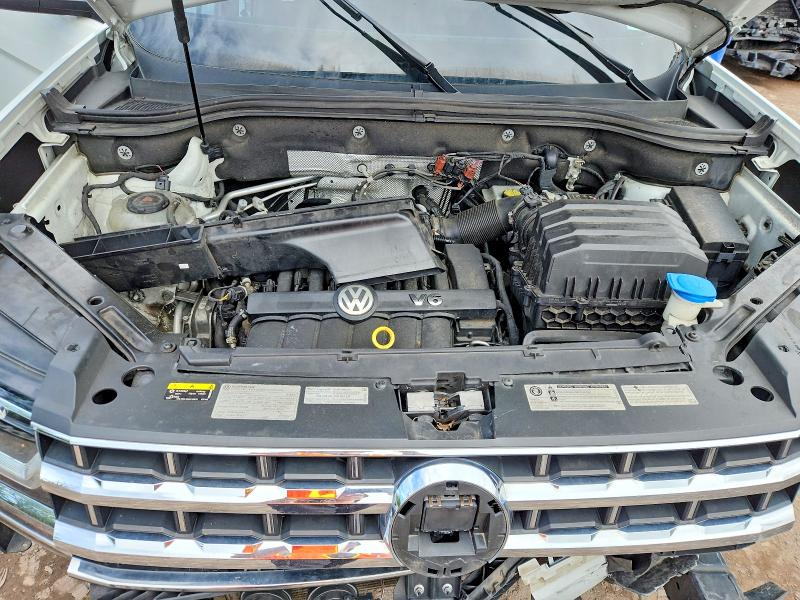 2018 Volkswagen Atlas მანქანა იყიდება აუქციონზე, vin: 1V2PR2CA8JC572923, აუქციონის ნომერი: 54589436