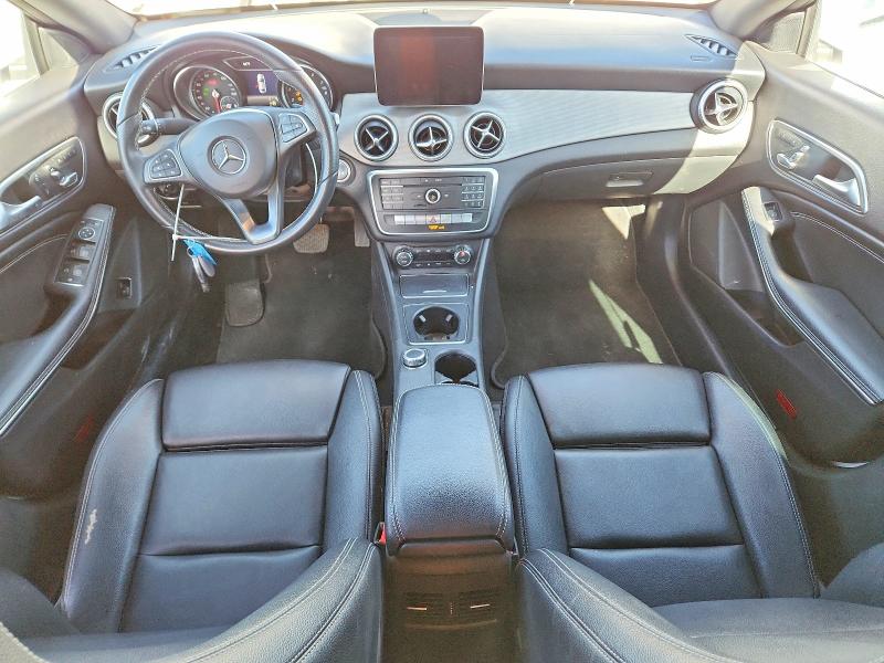 52559506 :رقم المزاد ، WDDSJ4EB2JN696930 vin ، 2018 Mercedes-benz Cla مزاد بيع