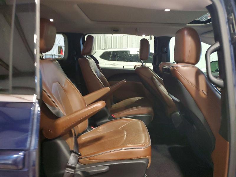 Продаж на аукціоні авто 2018 Chrysler Pacifica, vin: 2C4RC1N76JR229512, номер лоту: 52255366