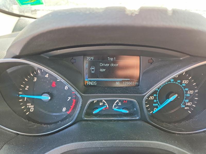 52868846 :رقم المزاد ، 1FMCU0J90EUD63960 vin ، 2014 Ford Escape مزاد بيع