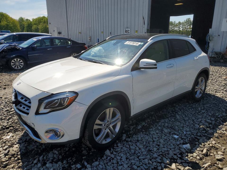 51976016 :رقم المزاد ، WDCTG4GB4JJ491024 vin ، 2018 Mercedes-benz Gla مزاد بيع