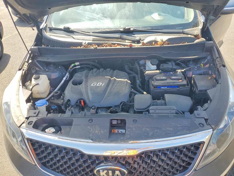 54683986 :رقم المزاد ، KNDPBCAC3F7738684 vin ، 2015 Kia Sportage مزاد بيع