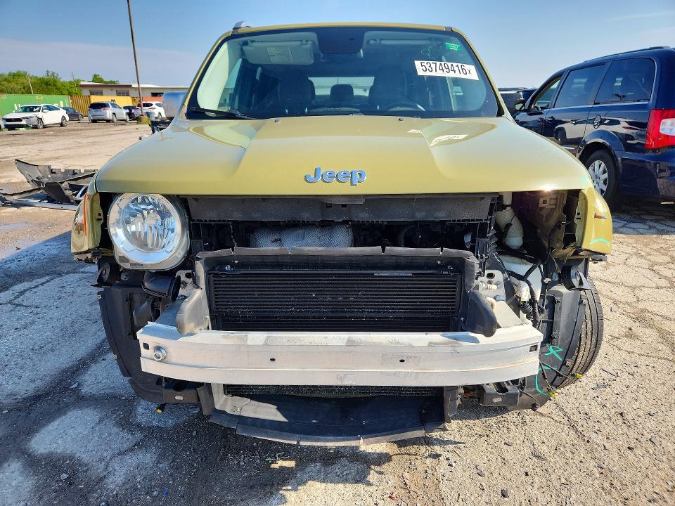 53749416 :رقم المزاد ، ZACCJBDT2FPB85987 vin ، 2015 Jeep Renegade مزاد بيع