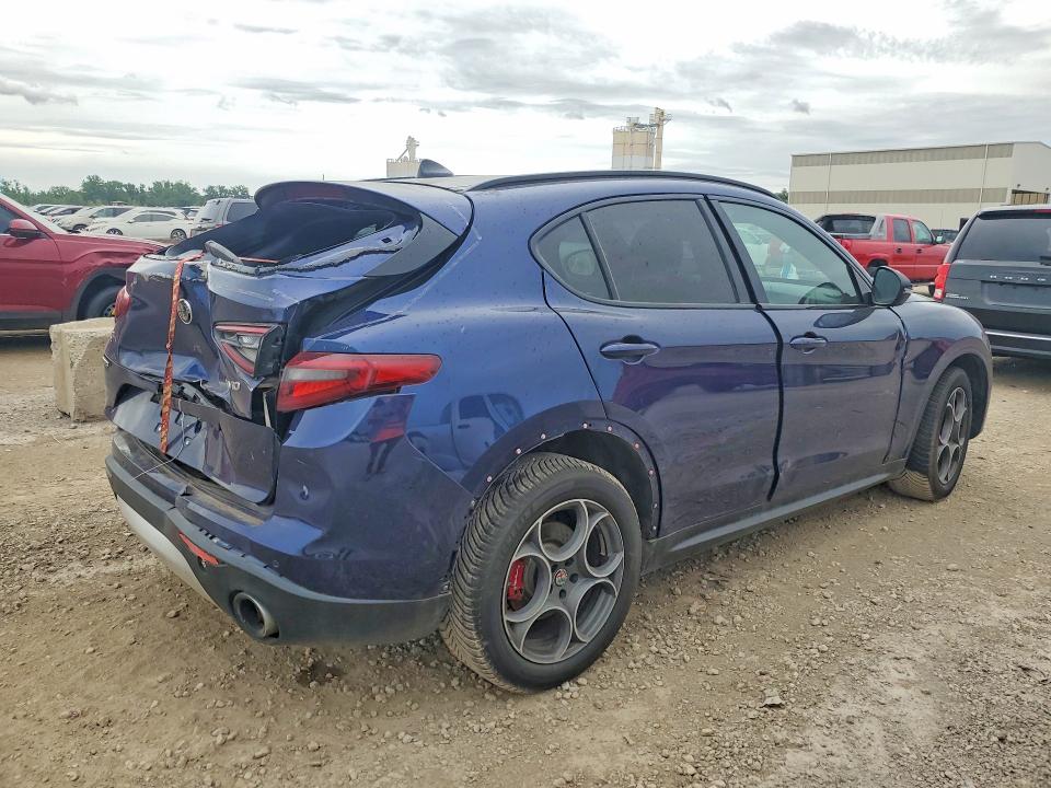 2018 Alfa Romeo Stelvio მანქანა იყიდება აუქციონზე, vin: ZASFAKNN4J7B78596, აუქციონის ნომერი: 55309726
