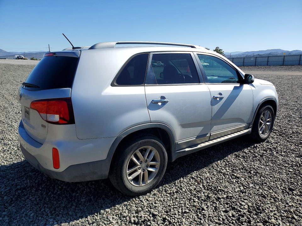 Продажа на аукционе авто 2015 Kia Sorento, vin: 5XYKT3A60FG601724, номер лота: 52232256