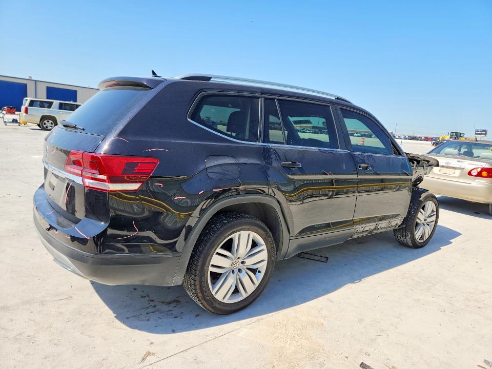 2019 Volkswagen Atlas მანქანა იყიდება აუქციონზე, vin: 1V2WP2CA4KC614944, აუქციონის ნომერი: 53416866