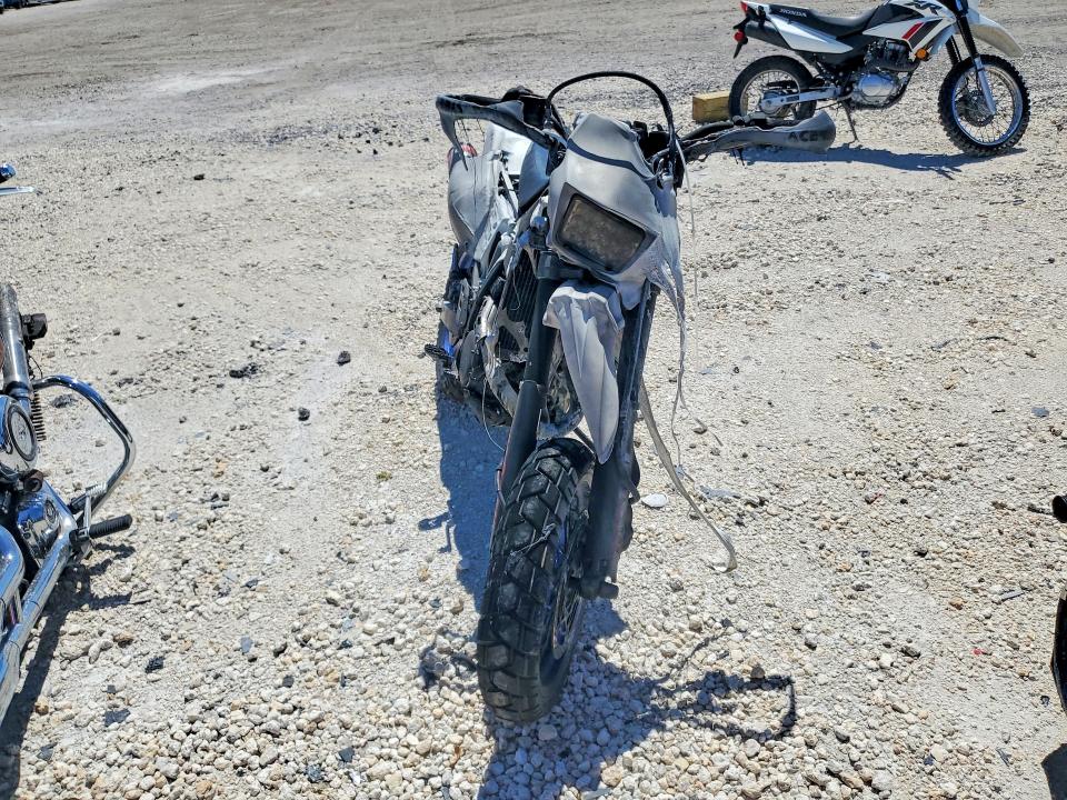 52855176 :رقم المزاد ، JS1SK44A5D2100905 vin ، 2013 Suzuki Dr-z400 مزاد بيع