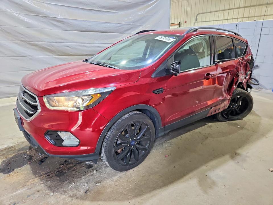 2018 Ford Escape მანქანა იყიდება აუქციონზე, vin: 1FMCU9GD9JUB92684, აუქციონის ნომერი: 55597086
