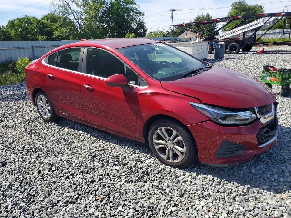 53961146 :رقم المزاد ، 1G1BE5SM2K7109800 vin ، 2019 Chevrolet Cruze مزاد بيع