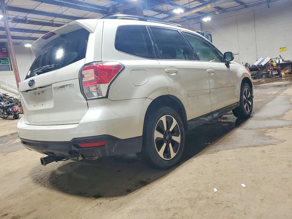 2018 Subaru Forester მანქანა იყიდება აუქციონზე, vin: JF2SJAGC9JH498344, აუქციონის ნომერი: 55195896