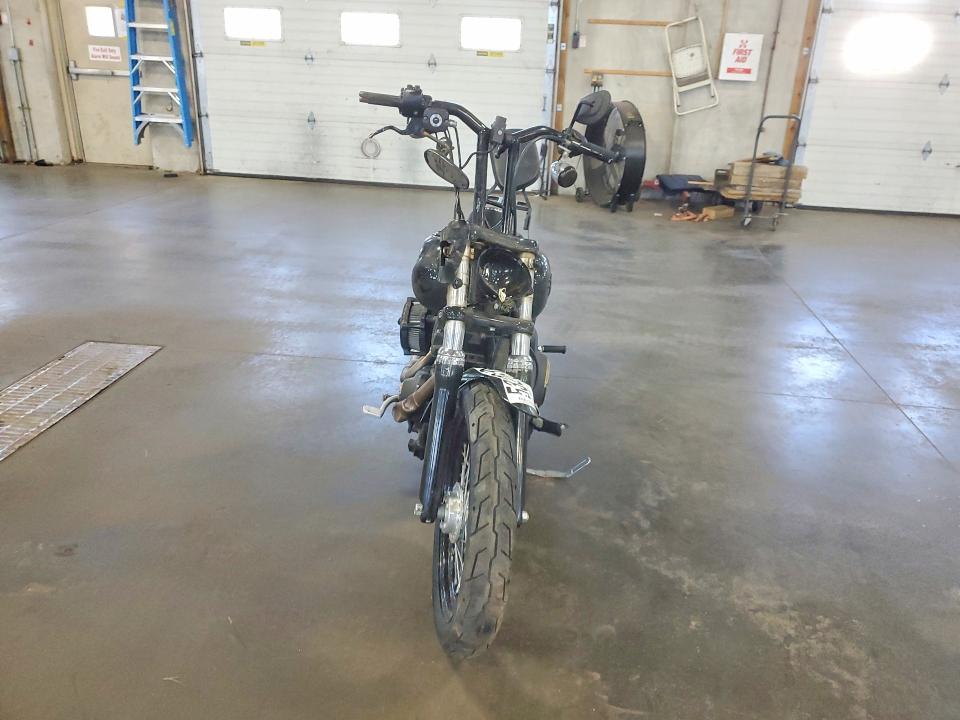 2015 Harley-davidson Fxdb მანქანა იყიდება აუქციონზე, vin: 1HD1GXM1XFC322856, აუქციონის ნომერი: 53261836