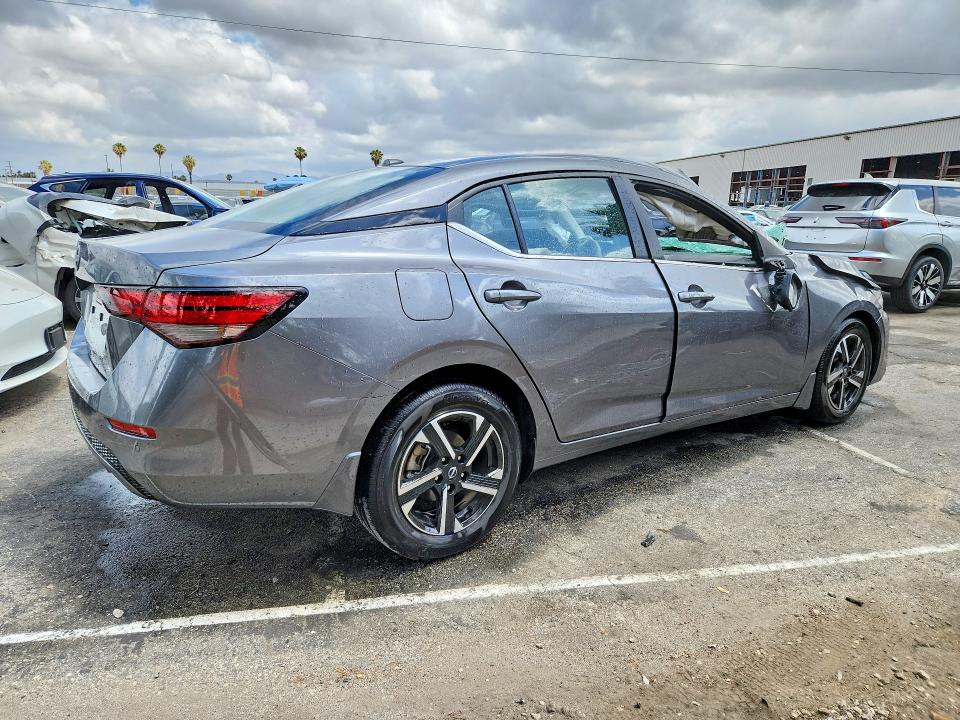 2025 Nissan Sentra მანქანა იყიდება აუქციონზე, vin: 3N1AB8CV0SY416825, აუქციონის ნომერი: 55159336