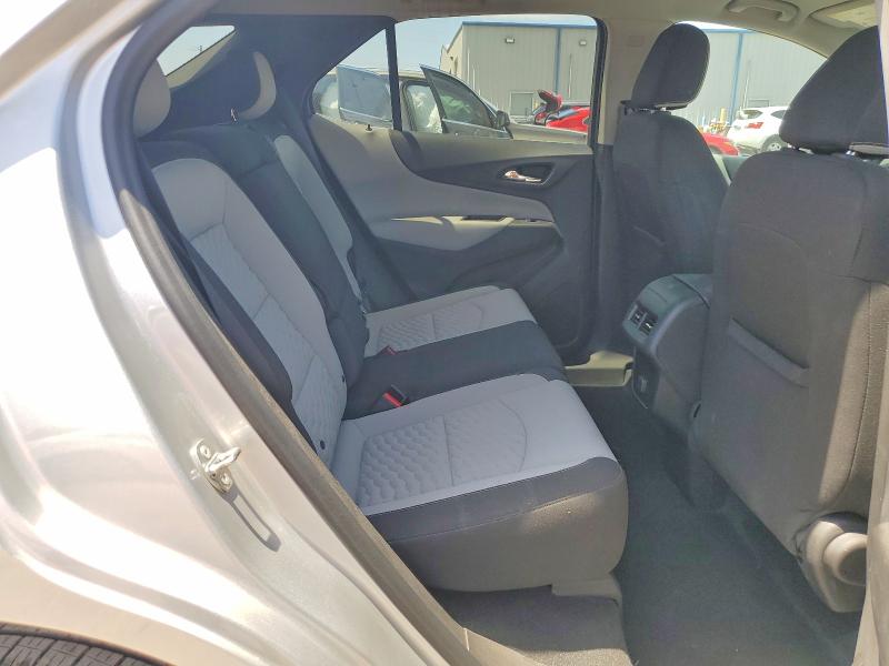 Продаж на аукціоні авто 2018 Chevrolet Equinox, vin: 3GNAXJEV2JS582548, номер лоту: 53624726