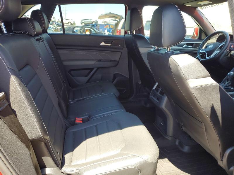 54722716 :رقم المزاد ، 1V2TE2CA1MC204842 vin ، 2021 Volkswagen Atlas Cross Sport مزاد بيع