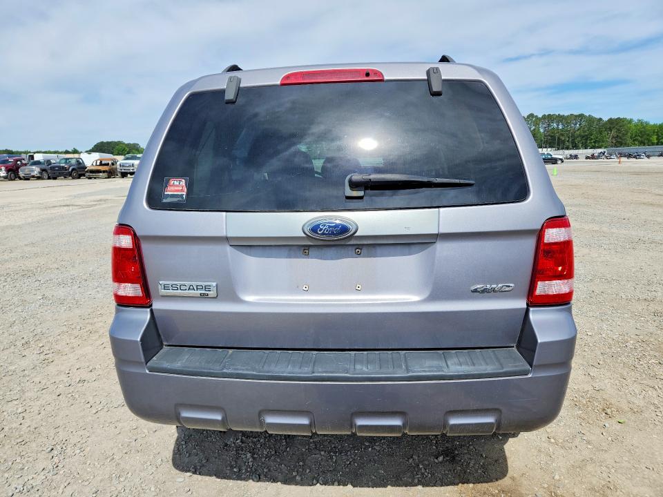 2008 Ford Escape მანქანა იყიდება აუქციონზე, vin: 1FMCU93148KC13636, აუქციონის ნომერი: 53189876