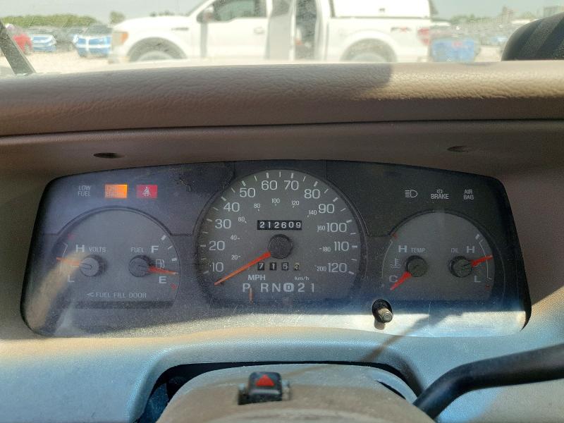 Aukcja sprzedaży 1999 Mercury Grand Marquis, vin: 2MEFM75W2XX718647, numer aukcji: 52357936