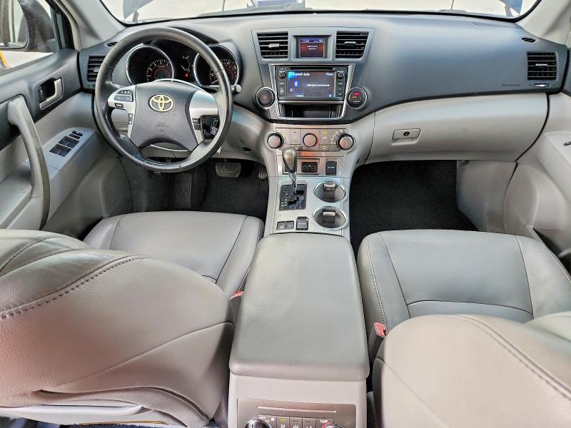 54944216 :رقم المزاد ، 5TDZK3EH4DS097854 vin ، 2013 Toyota Highlander مزاد بيع