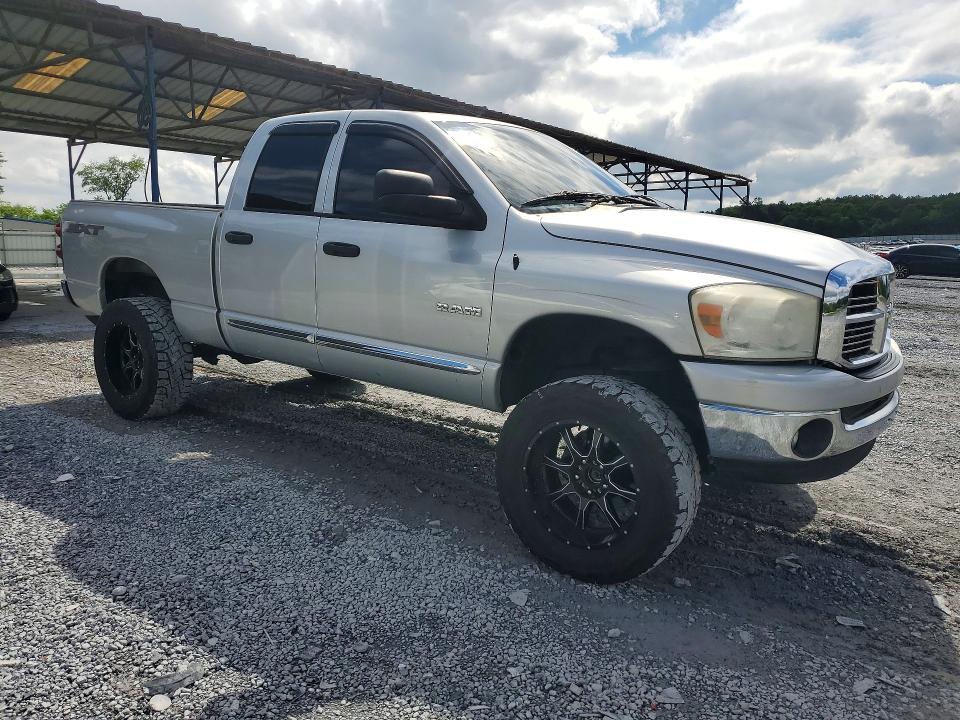 52905976 :رقم المزاد ، 1D7HU182X8S635185 vin ، 2008 Dodge Ram 1500 مزاد بيع