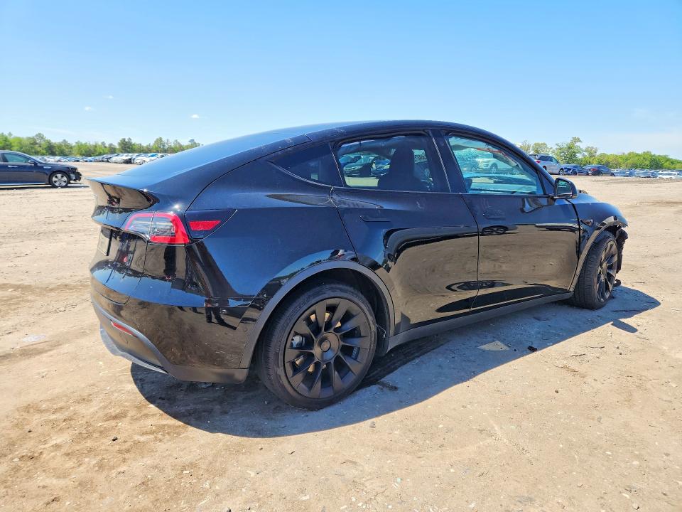 2021 Tesla Model Y მანქანა იყიდება აუქციონზე, vin: 5YJYGDED8MF126339, აუქციონის ნომერი: 53471826