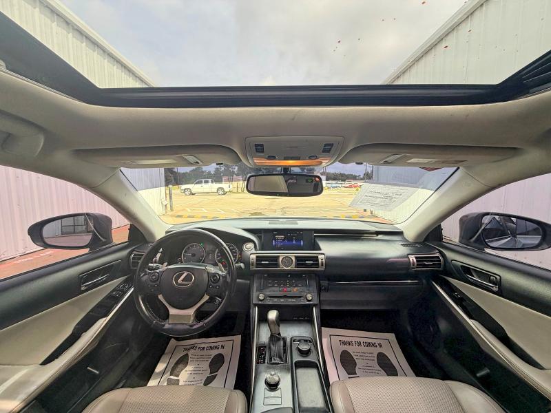 Продажа на аукционе авто 2016 Lexus Is, vin: JTHBA1D28G5008169, номер лота: 54898546