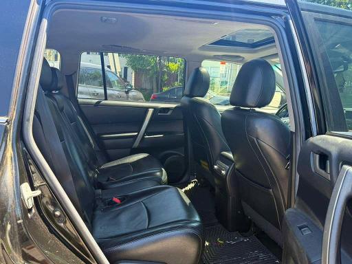 Продажа на аукционе авто 2012 Toyota Highlander, vin: 5TDBK3EH8CS106300, номер лота: 55201176