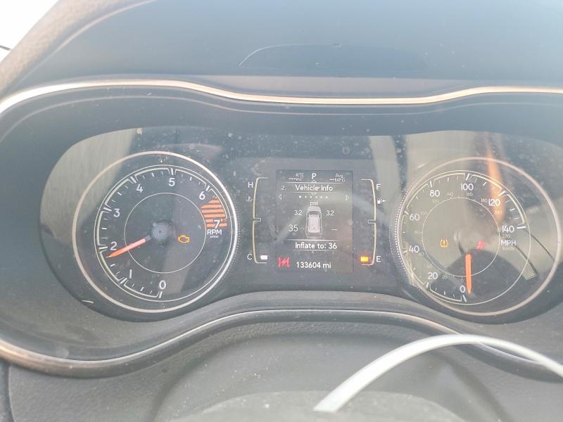 2019 Jeep Cherokee მანქანა იყიდება აუქციონზე, vin: 1C4PJLCB9KD221523, აუქციონის ნომერი: 53366556