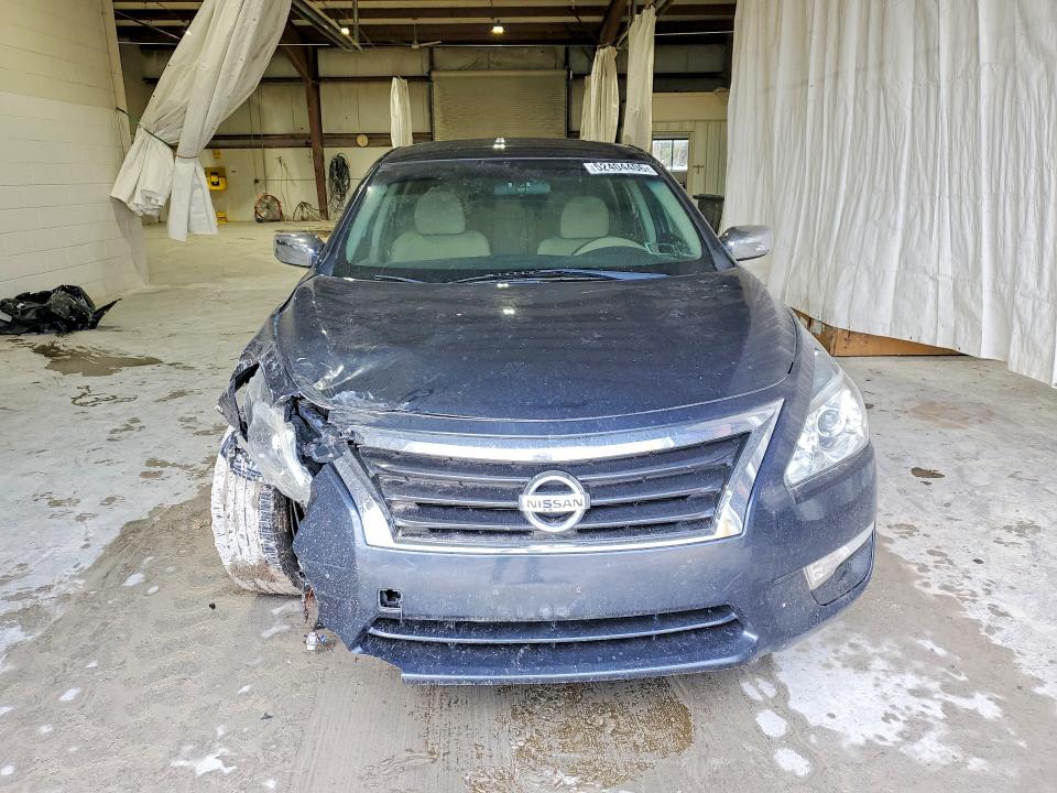 52404406 :رقم المزاد ، 1N4AL3AP9EC186884 vin ، 2014 Nissan Altima مزاد بيع